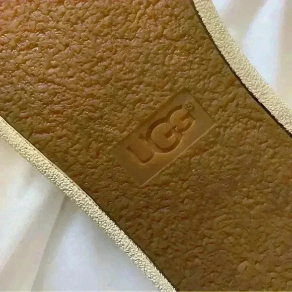 UGG Slip On Sneakers Casual Suede Charcoal Gray pre-owned sz 7.5 great c… - Picture 7 of 11